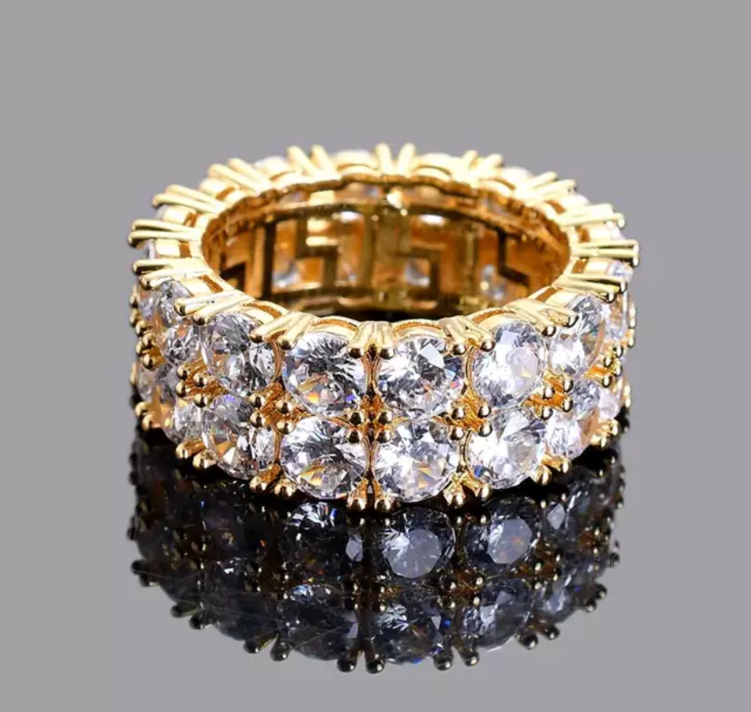 Ring of Diamonds