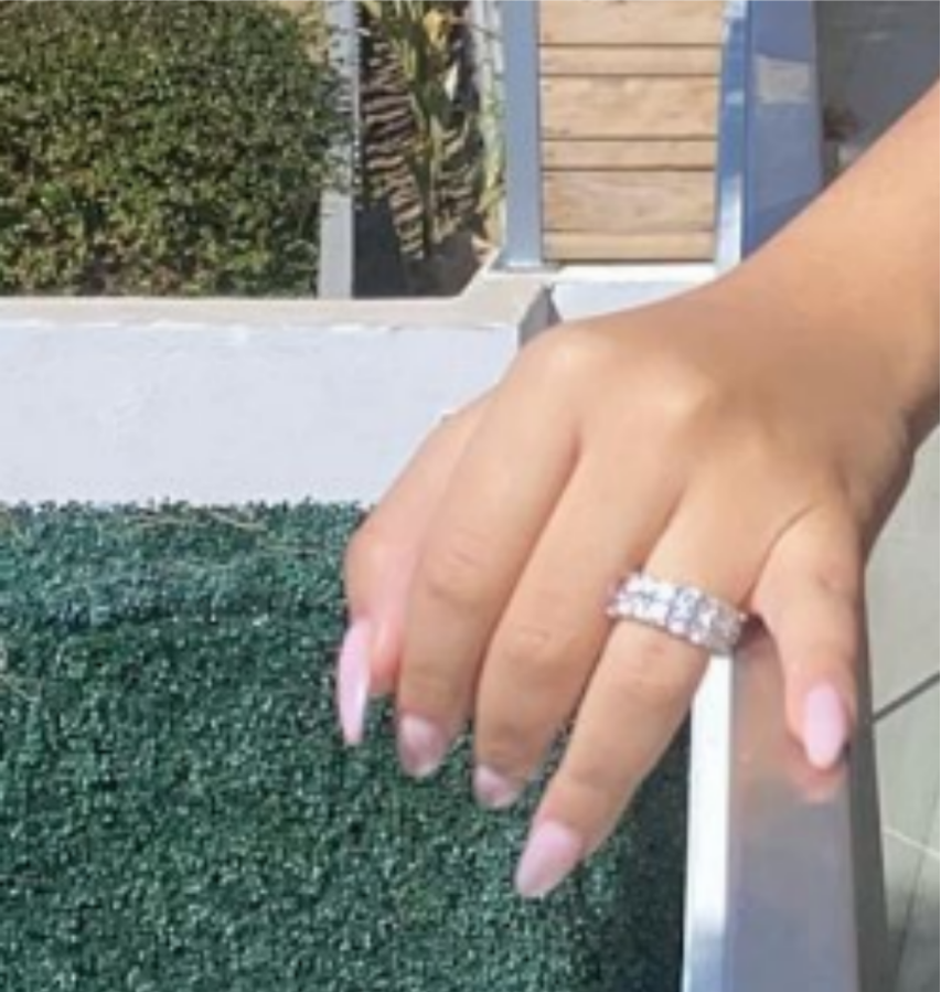 Ring of Diamonds
