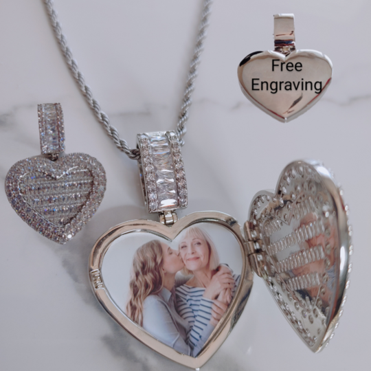 Small Diamond keepsake photo Locket (1.0")